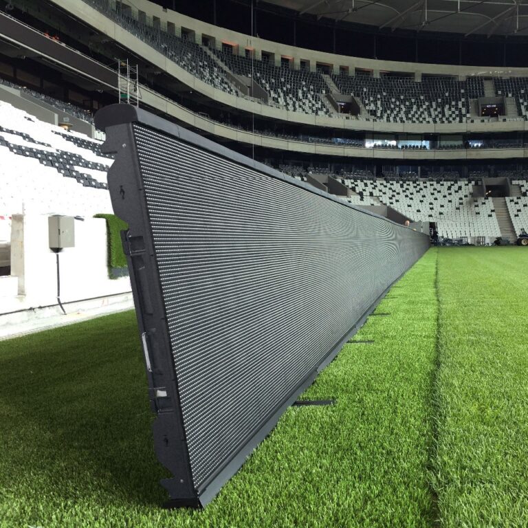 pantalla perimetral de futbol led a pie de campo led estudios